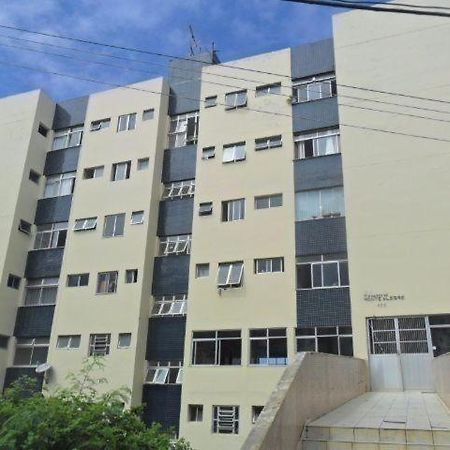 Bem Localizado Apartamento 2 Quartos Orla Rio Vermelho Ha 20 Min Da Barra-Ondina Internet Arcondicionado Salvador Esterno foto