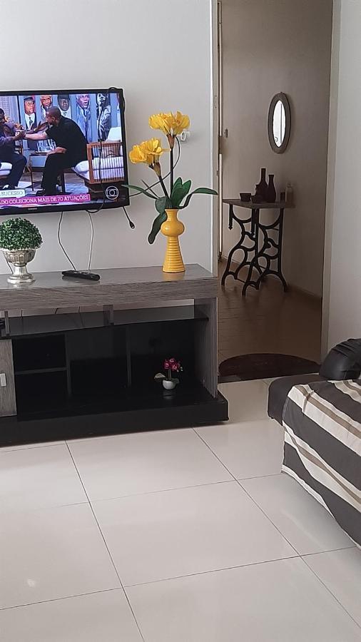 Bem Localizado Apartamento 2 Quartos Orla Rio Vermelho Ha 20 Min Da Barra-Ondina Internet Arcondicionado Salvador Esterno foto
